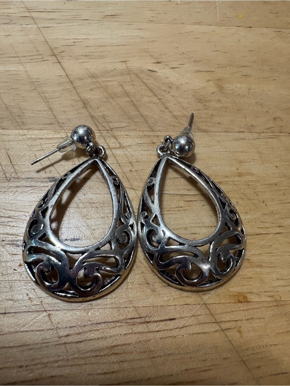 Silver Teardrop Timeless Filigree Drop Earrings